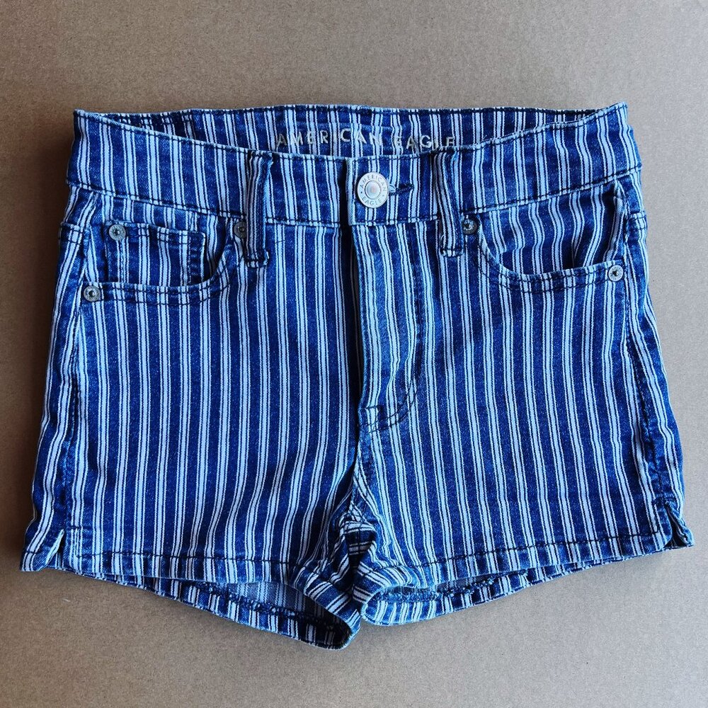 American Eagle Striped Denim Shorts Size 0 Next Level Stretch Blue White